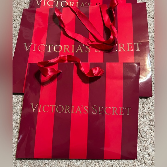 Victoria Secret Bags - Picture 7 of 7
